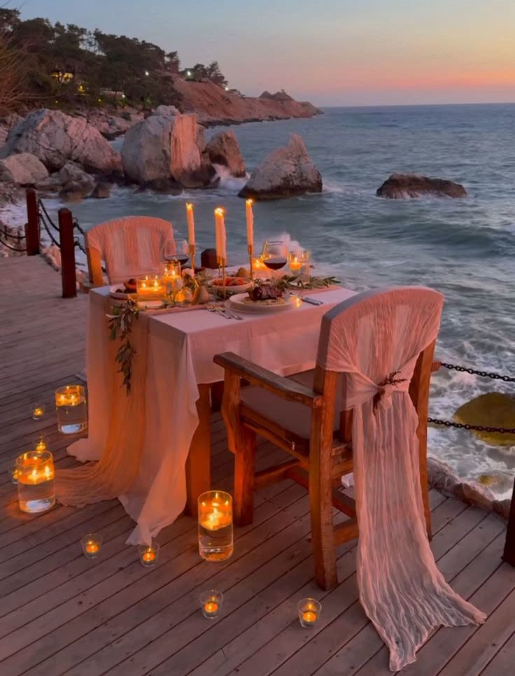Honeymoon & Romance